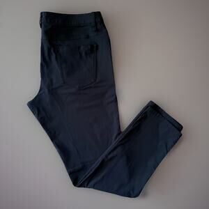 Lululemon ABC Pants 36 Black Athleisure Workwear Sportswear Commission Golf